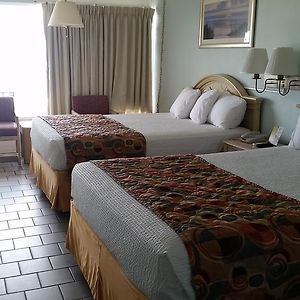 Queen Room Two Queen Beds Ocean View